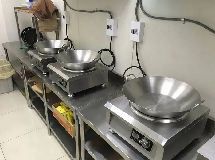 bếp từ c&ocirc;ng nghiệp tiết kiệm điện