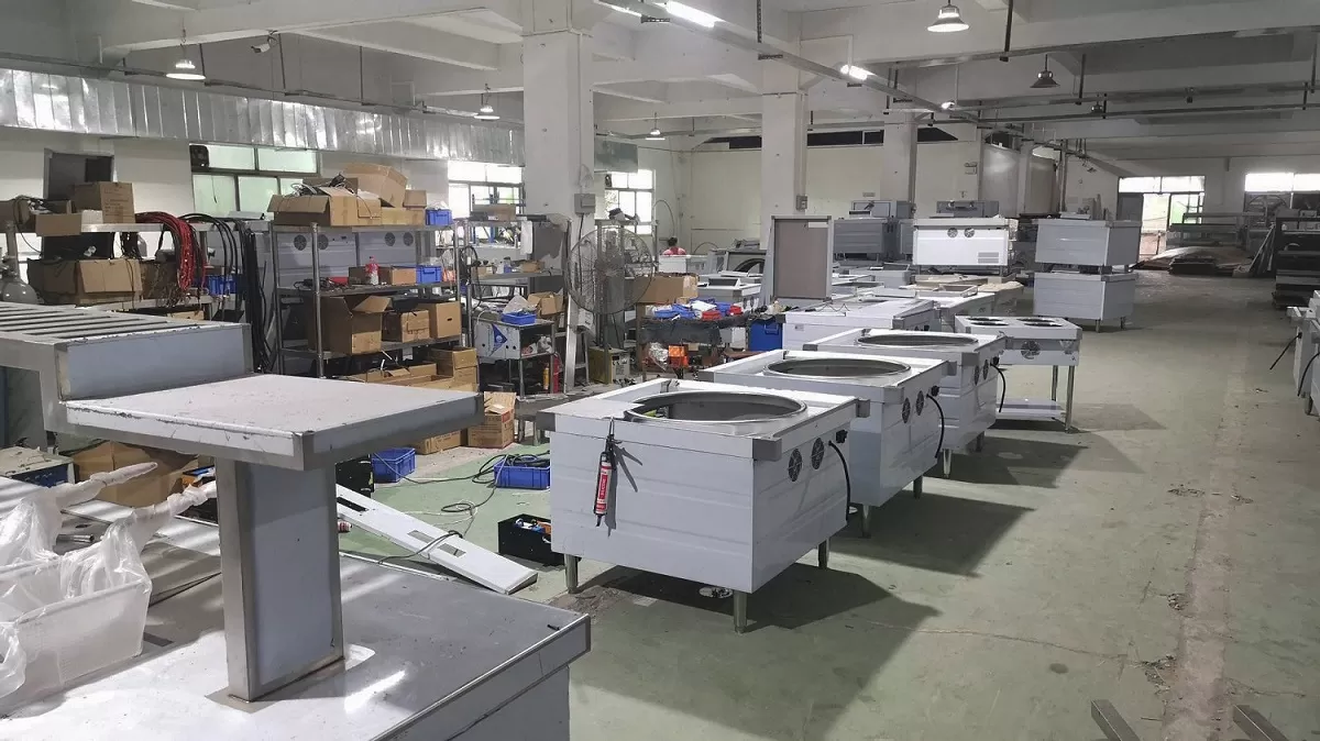 h&igrave;nh ảnh b&ecirc;n trong nh&agrave; m&aacute;y sang long