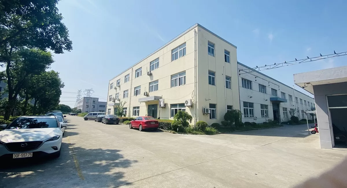 Nh&agrave; m&aacute;y c&ocirc;ng ty sang long